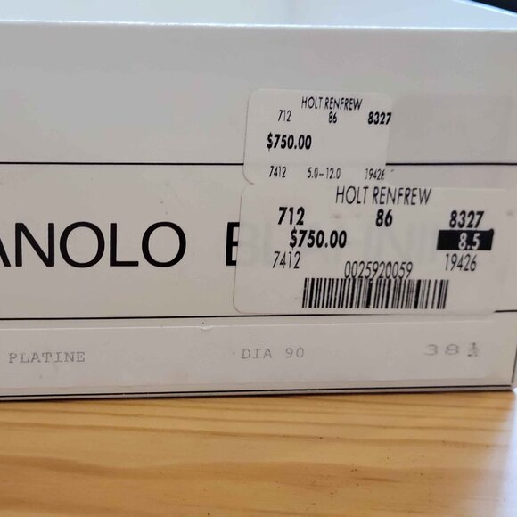 MANOLO BLAHNIK, gold high heels, womens - Picture 3 of 4